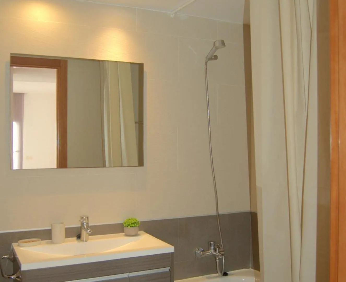 Apartamento Aura, Centro De Lloret De Mar 2 Dormitorios